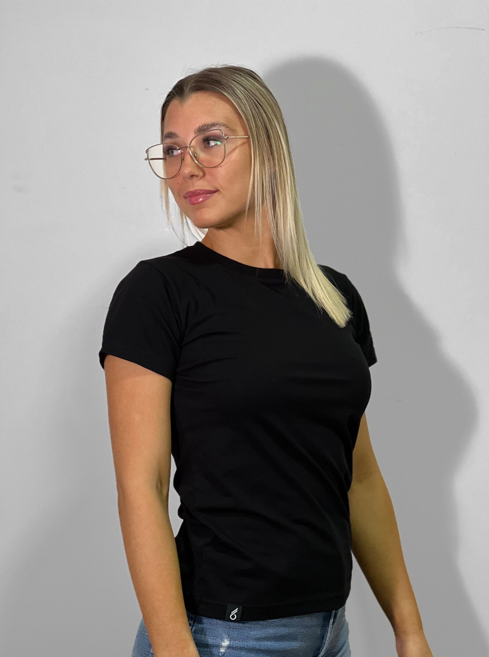 classic crna zenska majica 6